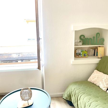 Charmant Appartement Au Coeur De Neuville - Lyon A 20Mn Neuville-sur-Saône Exterior foto