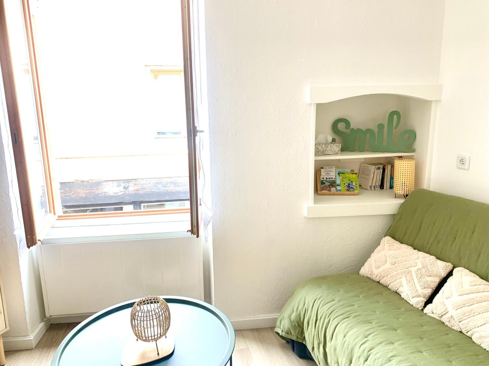 Charmant Appartement Au Coeur De Neuville - Lyon A 20Mn Neuville-sur-Saône Exterior foto